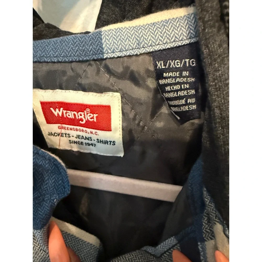 Wrangler Mens Blue Plaid Quilted Lined Hooded Flannel Shirt Jacket XL